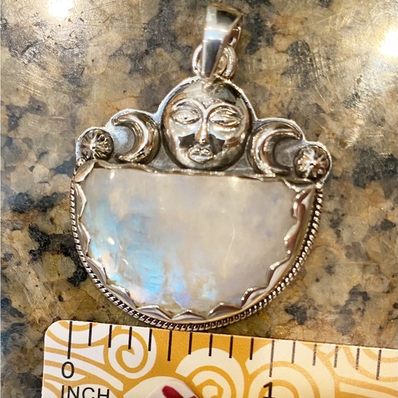 Stunning Rainbow Moonstone Triple Moonface Pendant in Sterling Silver - Picture 3 of 3